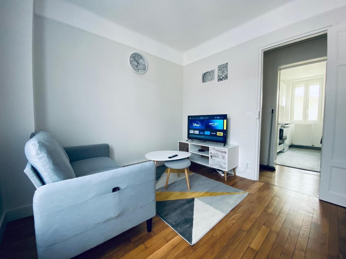 Cozy Appart' 2 Centre Ville Proche Gare Massy - Cozy Houses Εξωτερικό φωτογραφία